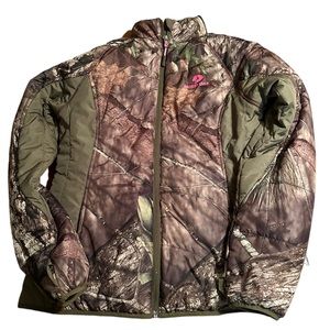 Mossy Oak women’s hunting jacket size medium